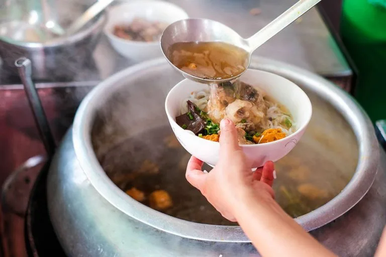 Hue street food tour with beef noodles