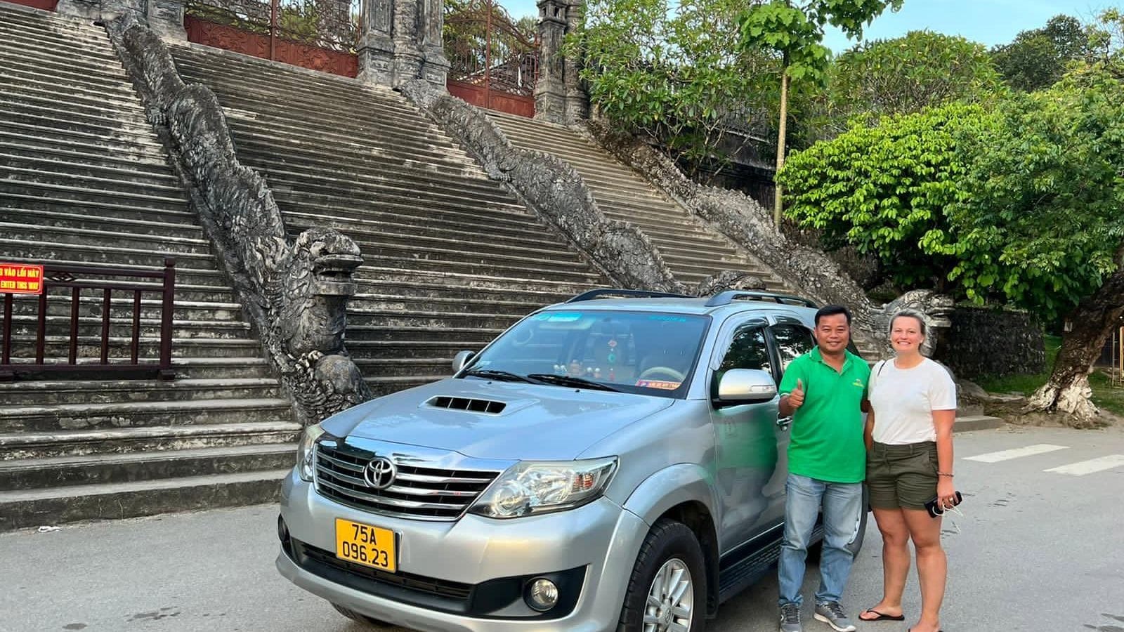 Transport Moving Around Hue Cost-Effectively